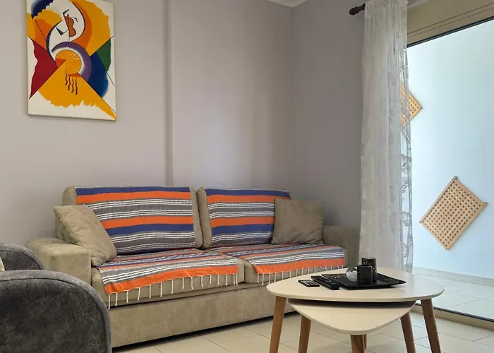 Appartamento Plarentina - Modern & Zentral Mit Balkon Und Meerblick Sarandë