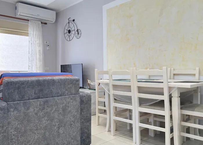 Plarentina - Modern & Zentral Mit Balkon Und Meerblick Apartament Saranda