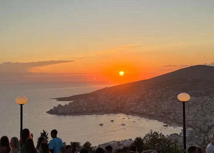 Plarentina - Modern & Zentral Mit Balkon Und Meerblick Saranda